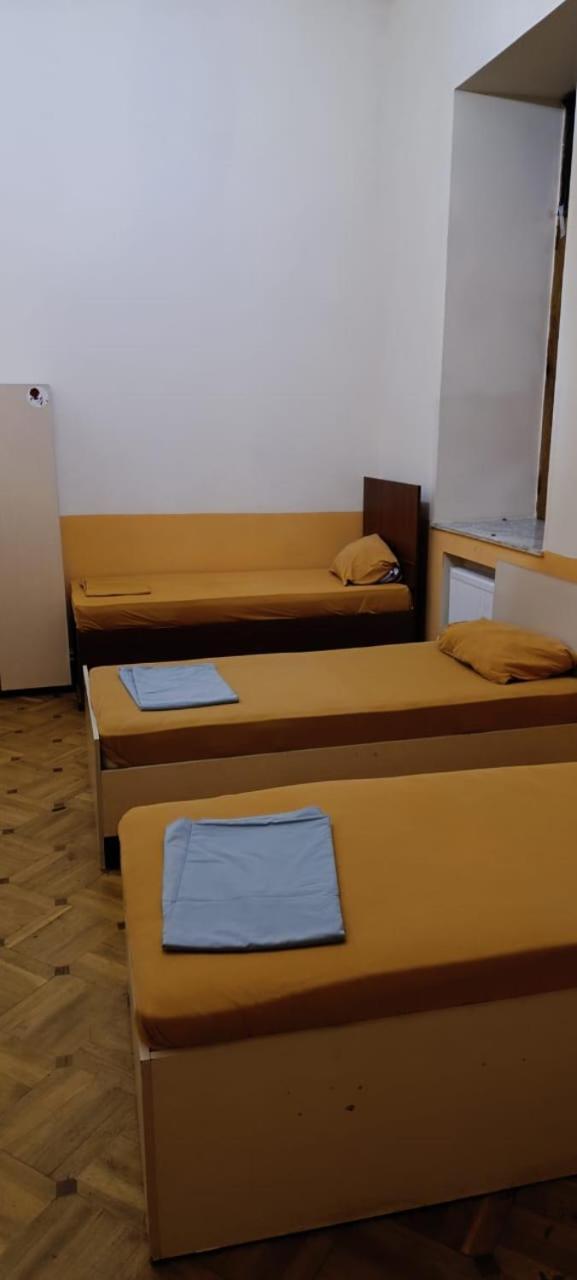 Centrum Hotel&Hostel Баку Екстер'єр фото