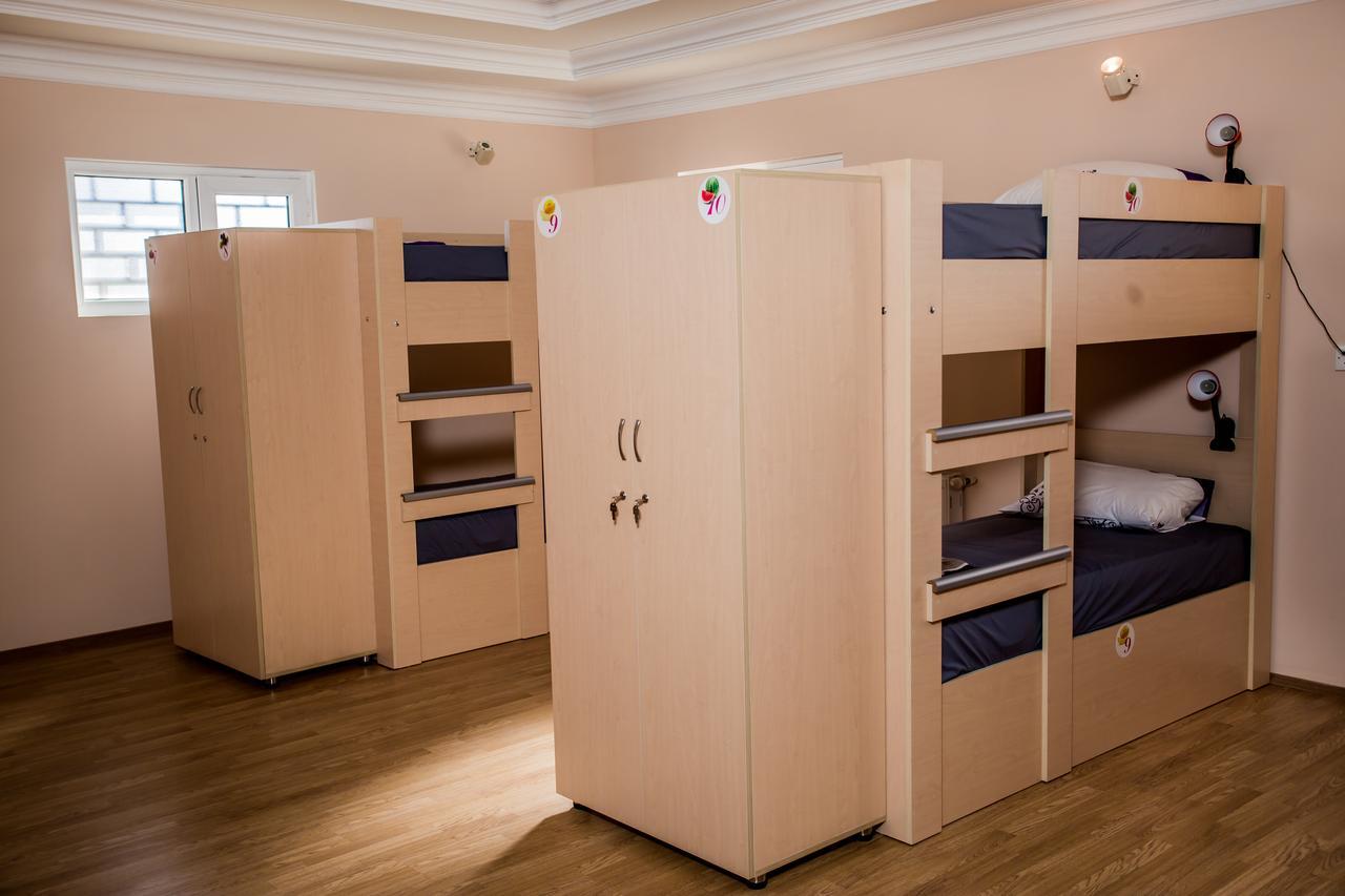 Centrum Hotel&Hostel Баку Екстер'єр фото