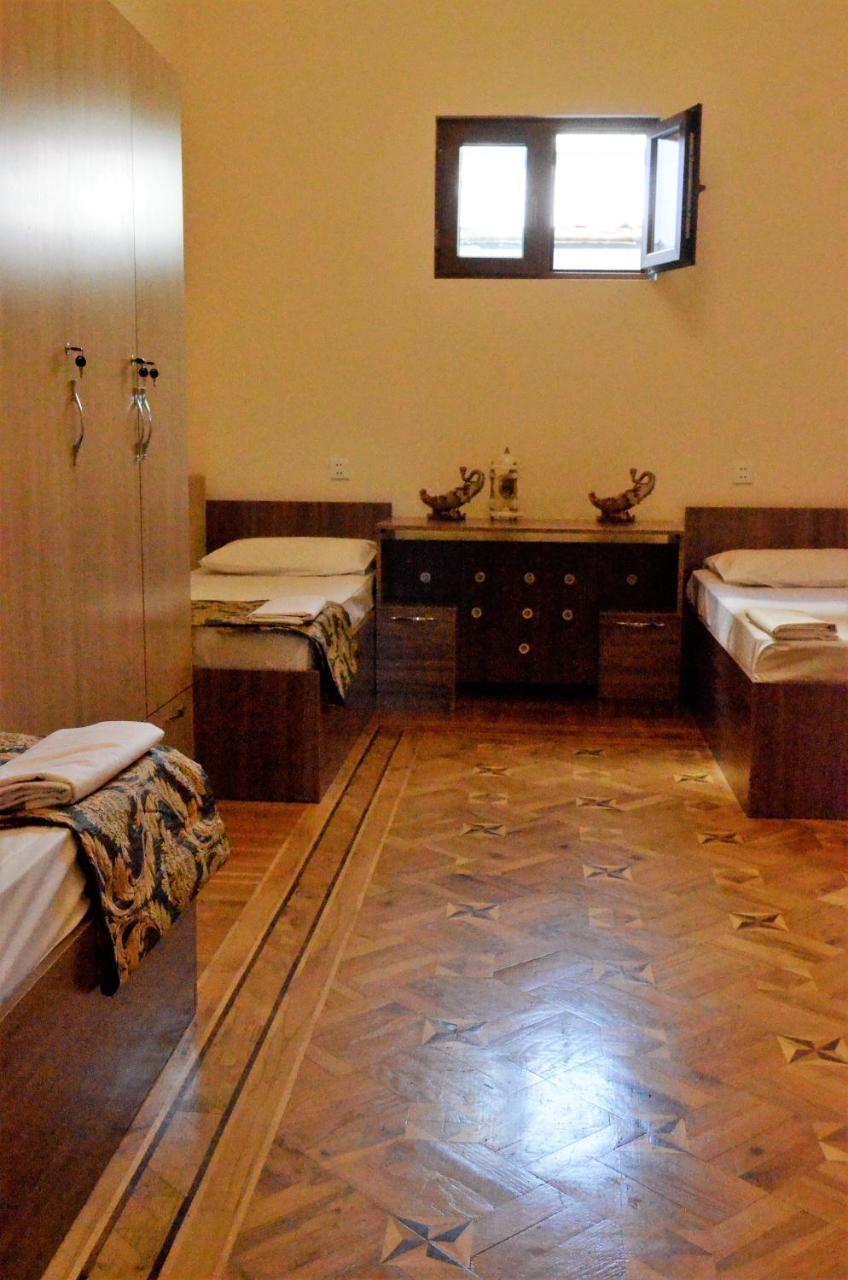 Centrum Hotel&Hostel Баку Екстер'єр фото